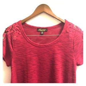 Absolutely Famous Short Sleeve Tunic Top